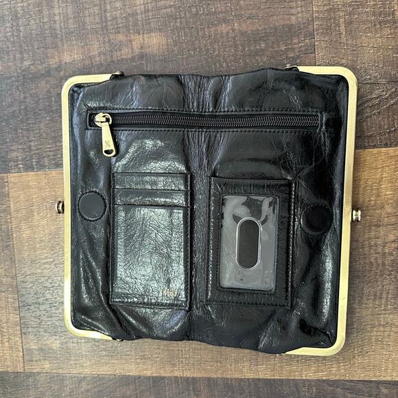 Hobo Lauren Black Emboss Clutch Leather Wallet - Picture 3 of 8
